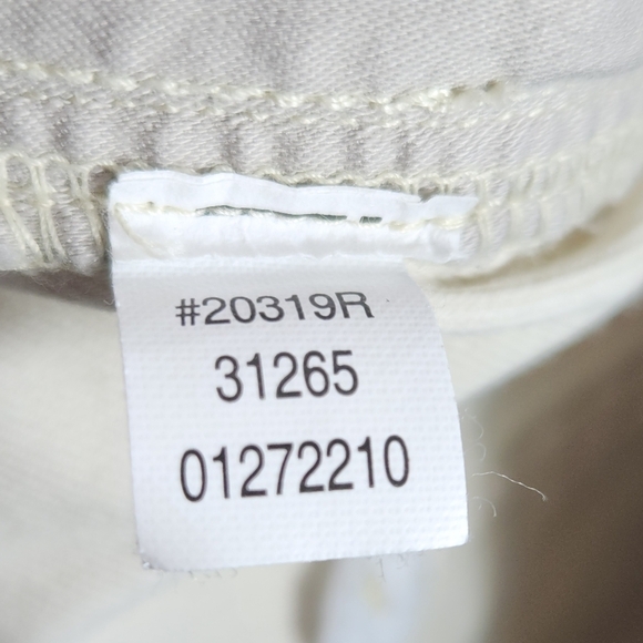 Spanx Stretch Twill Cargo Jogger Pants in Parchment Cream Medium (6-8) - Picture 10 of 10